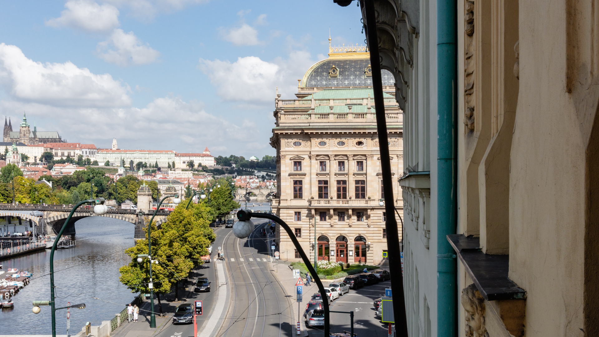 Apartment 3+ 1 with a view, Prague 1 – Masaryk quay