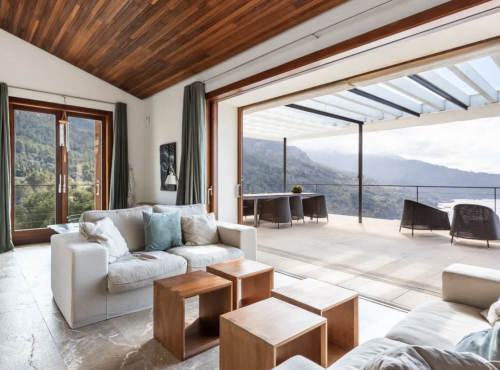 K prodeji: Moderní vila v tradičním stylu v pohoří Serra de Tramuntana