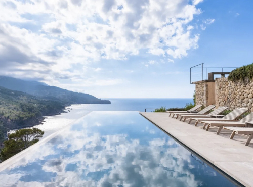 For sale: Modern villa in traditional style in the Serra de Tramuntana