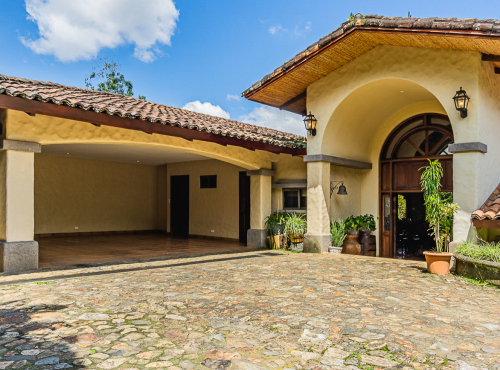 For sale: Casa Roca Verde, Costa Rica - Escazu