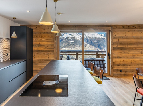 Modern chalet with breathtaking views, Switzerland - Hérémence