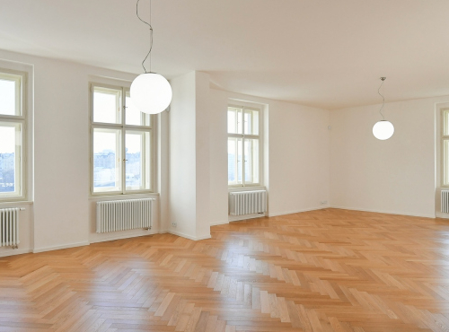 Spacious three-bedroom apartment, Prague 5 - Janáčkovo nábřeží