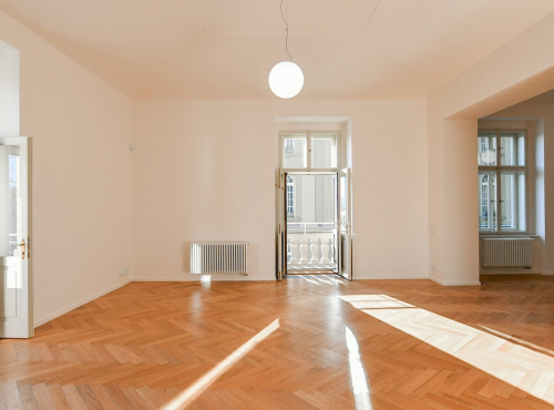 Three-bedroom apartment with balcony, Prague 5 - Janáčkovo nábřeží