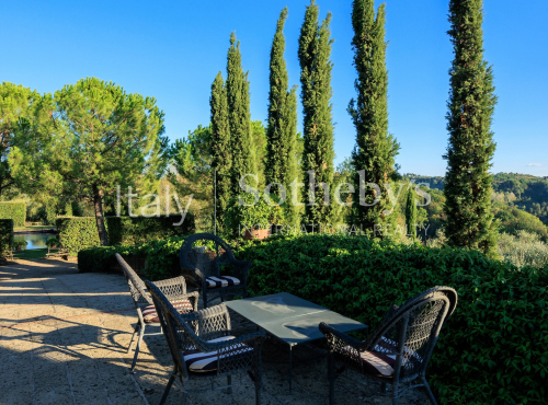 Historic villa, Italy - Tuscany