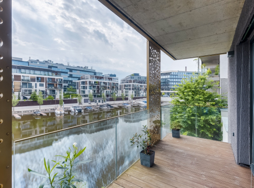 Moderní byt v rezidenci Dock Marina Boulevard, Praha 8 - Libeň