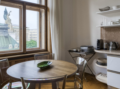 Spacious apartment 5+1, Prague 2 - Vinohrady
