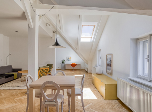 Stylish attic apartment, Prague 1 - Old Town