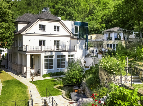 Elegant villa - Prague 6