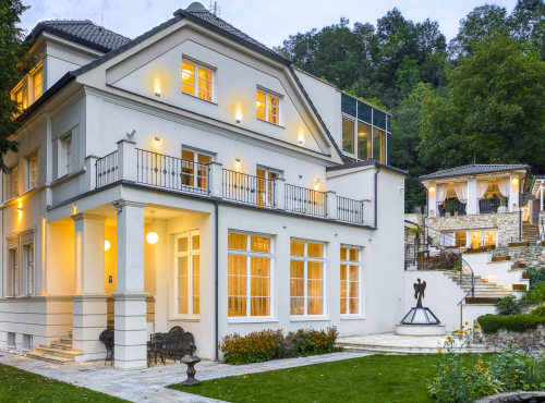 Elegant villa - Prague 6