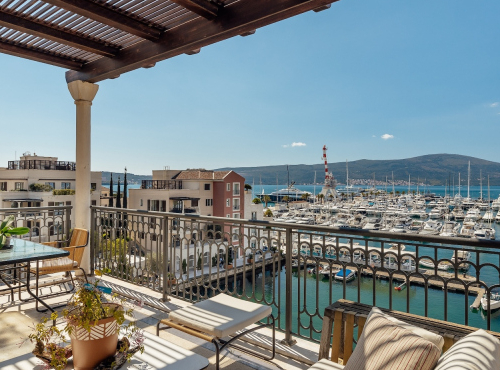 Penthouse s výhledem na moře, Černá Hora - Tivat