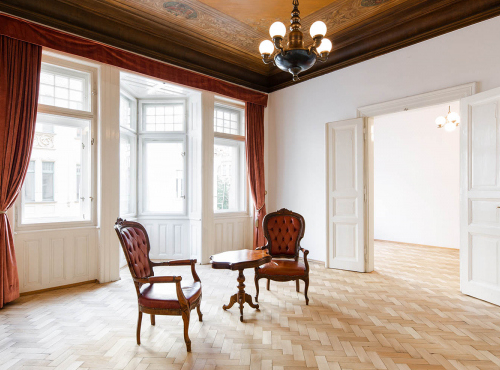 Historical Apartment, Prague 1 – Pařížská St.